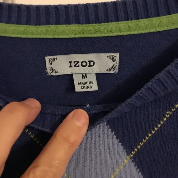 Izod classic argyle sweater woman’s medium - Picture 2 of 3